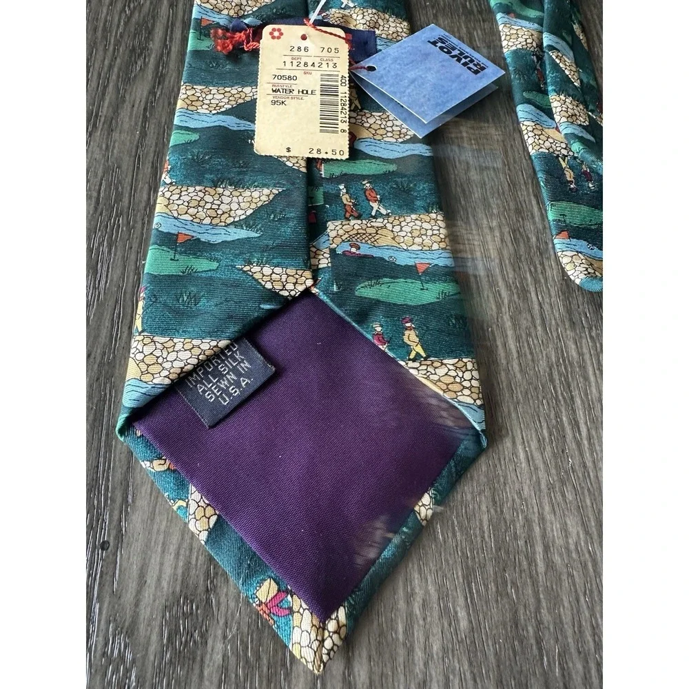 Pivot Rules Golf Theme Tie 